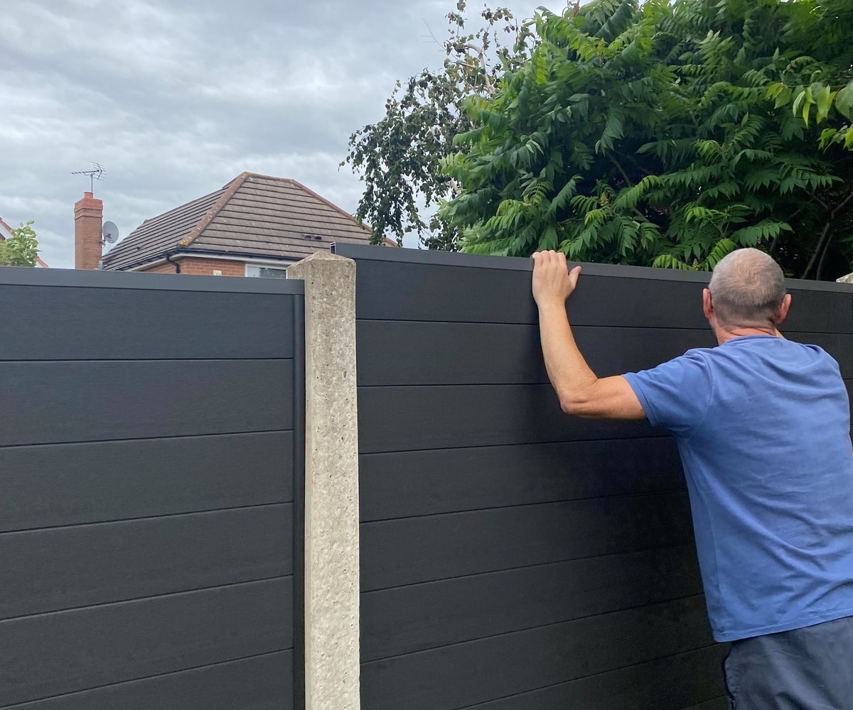 Composite fencing installation in London